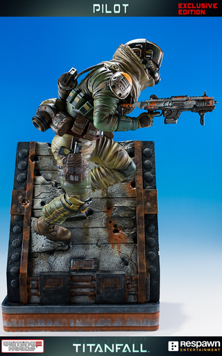 Illustration for article titled Wallrunning Titanfall Pilot Statue